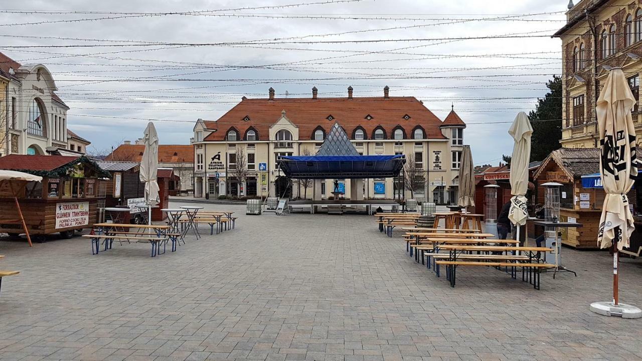 Apartamento Átrium apartman Keszthely Exterior foto