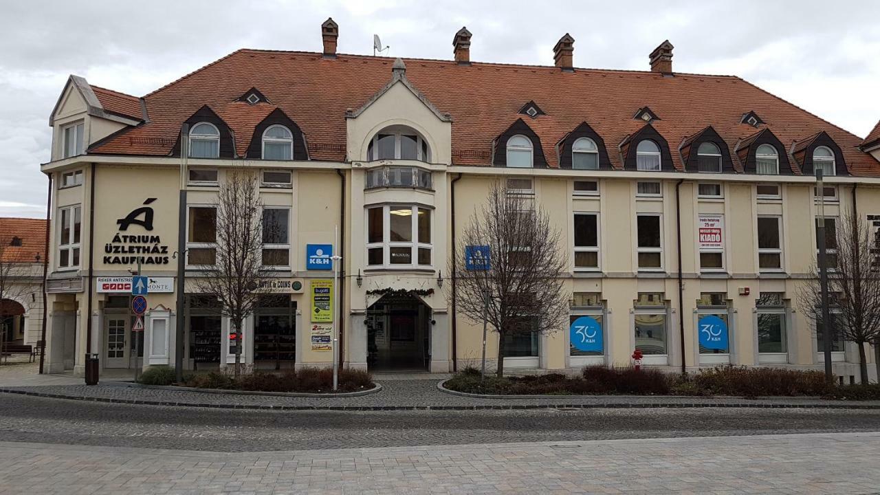 Apartamento Átrium apartman Keszthely Exterior foto